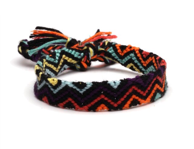 Macrame Bracelet Rainbow (3 Colors)