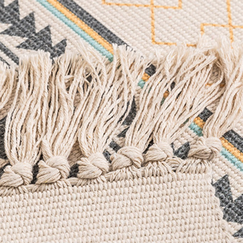 Tassel Carpets Tine (4 Colors and 4 Sizes)